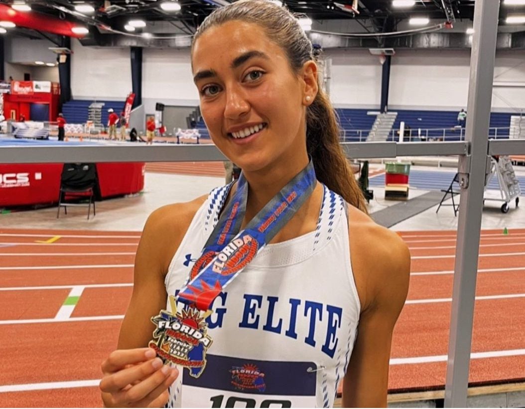 Matilde Tejos, récord indoor de Chile en Salto Triple.