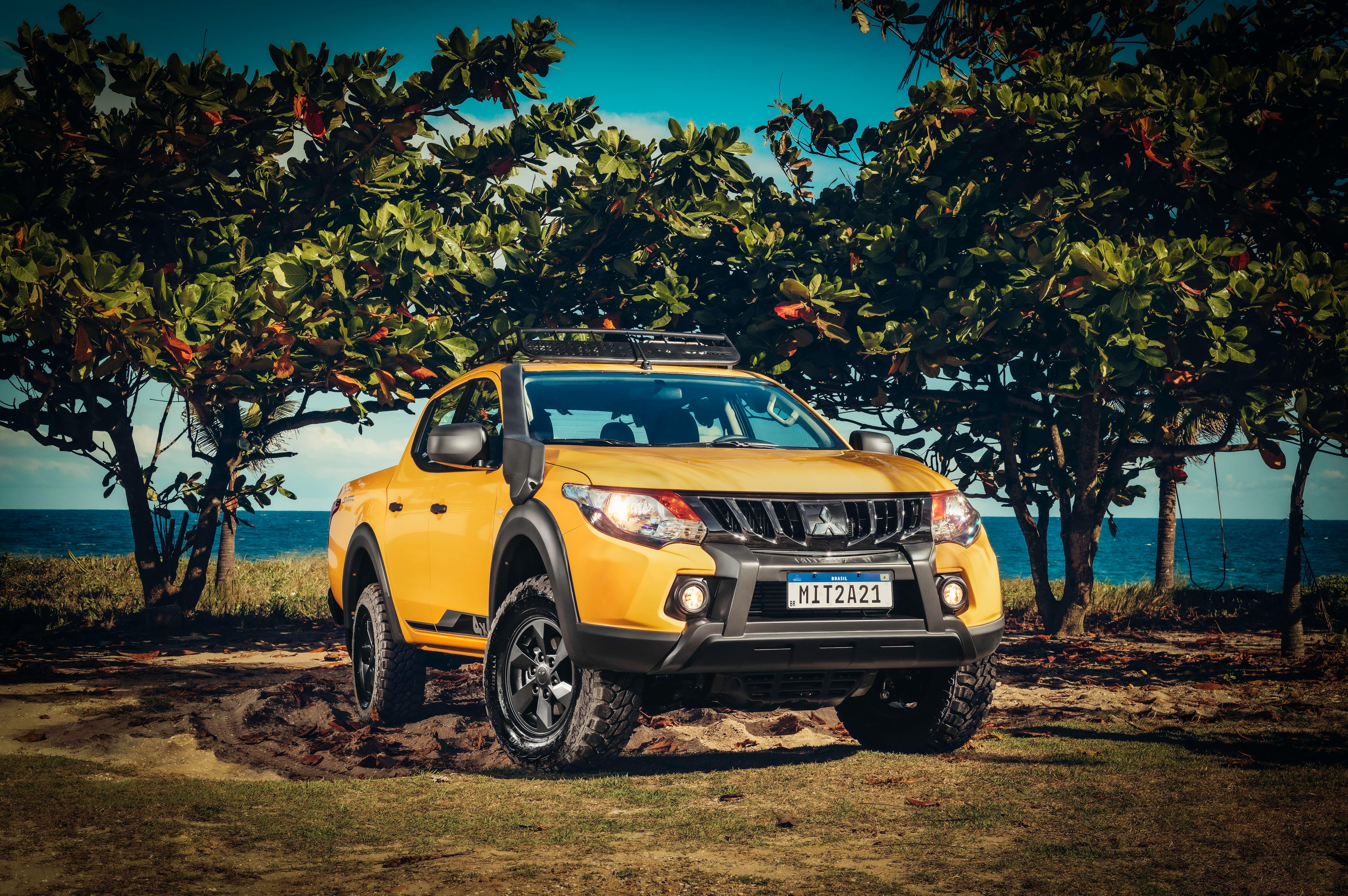 Mitsubishi L200 Triton Savana