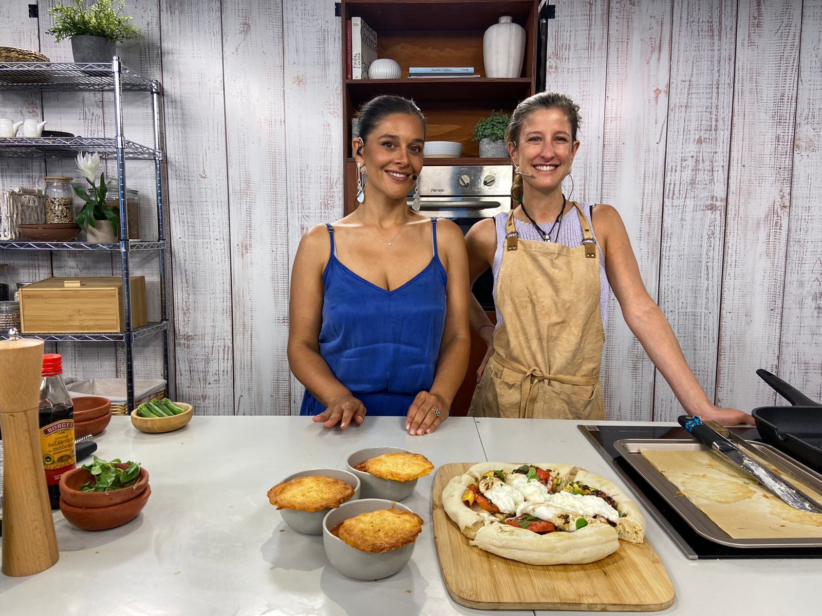 Barbara y Antonia Tagle