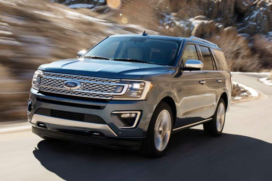 Ford-Expedition-2018-1280-01-900x600.jpg