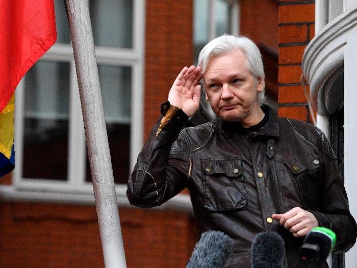 julian-assange