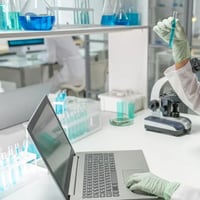 Ingeniería que mezcla medicina y expertos en manejo de agua: las nuevas carreras científicas del país