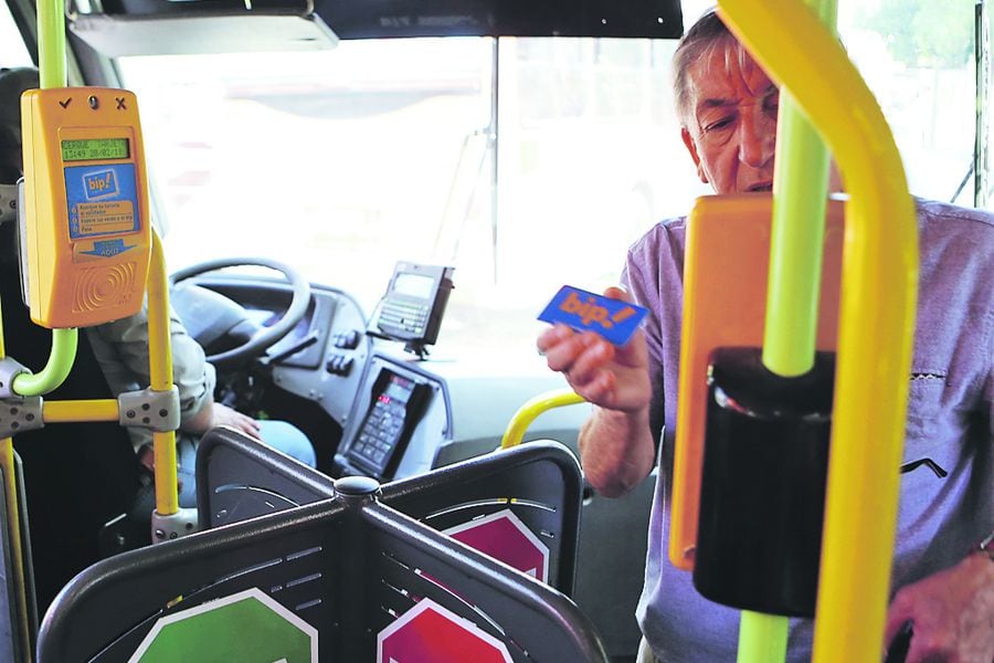 Descuento A Tercera Edad En Buses Del Transantiago Será A Través De ...