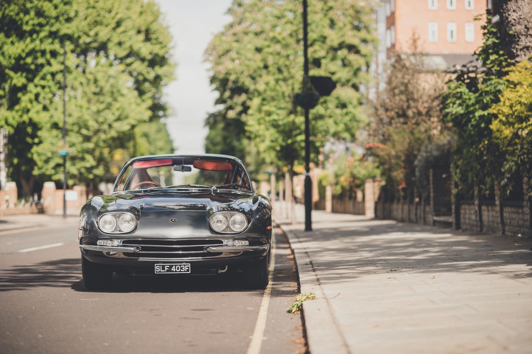 Lamborghini 400 GT 2+2