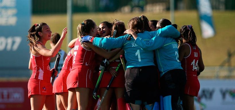 Diablas, Hockey Césped