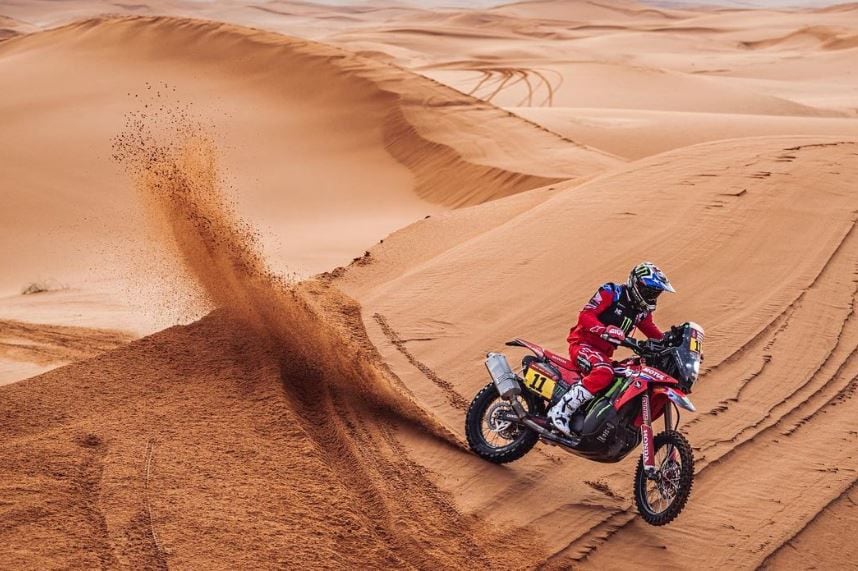 José Ignacio Cornejo se quedó con la etapa 12 del Dakar en las motos.