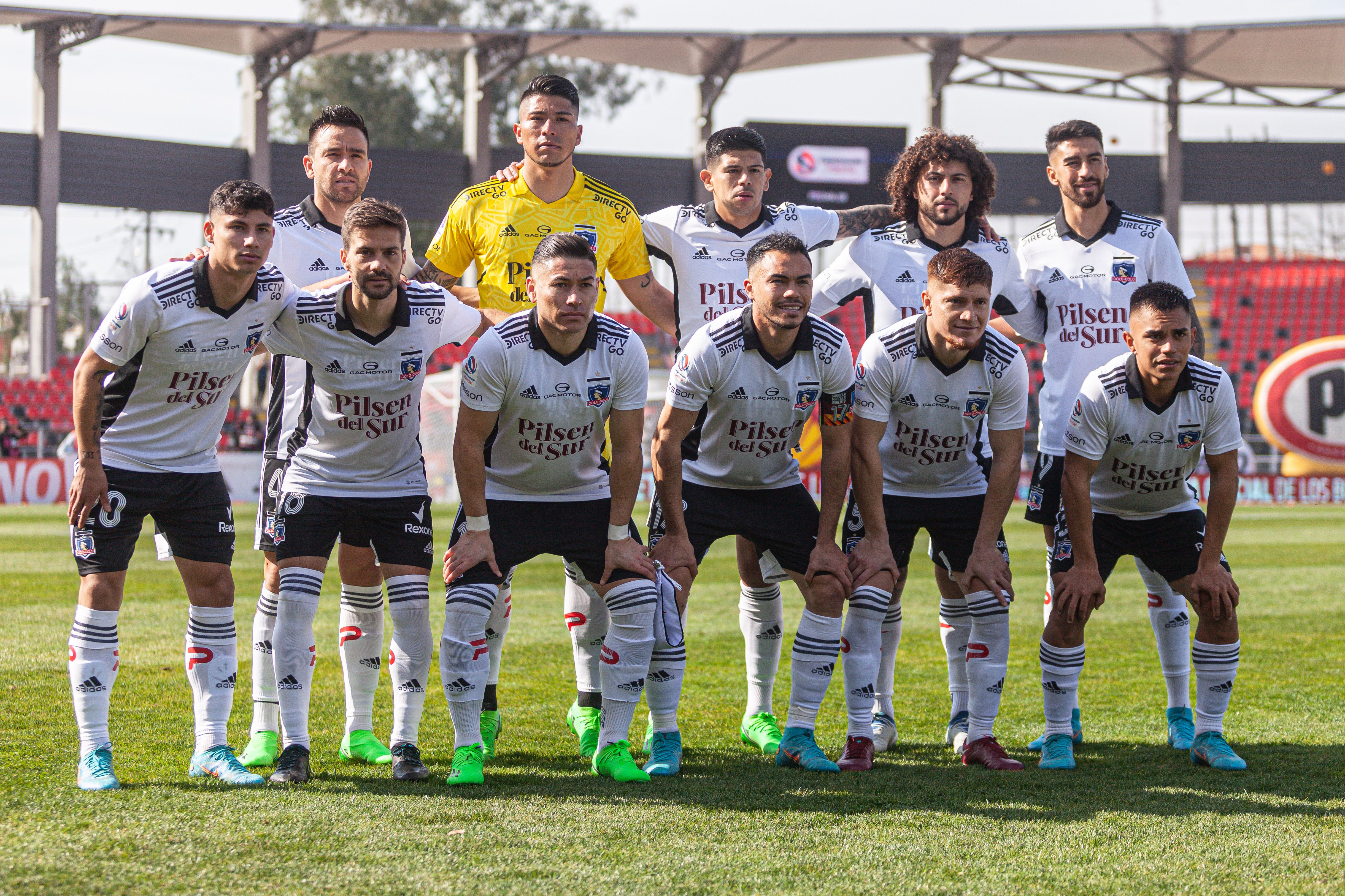 La formación inicial de Colo Colo en Talca.