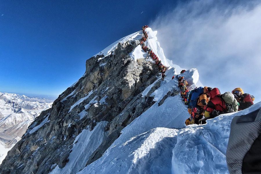 NEPAL-MOUNTAINEERING-EVEREST