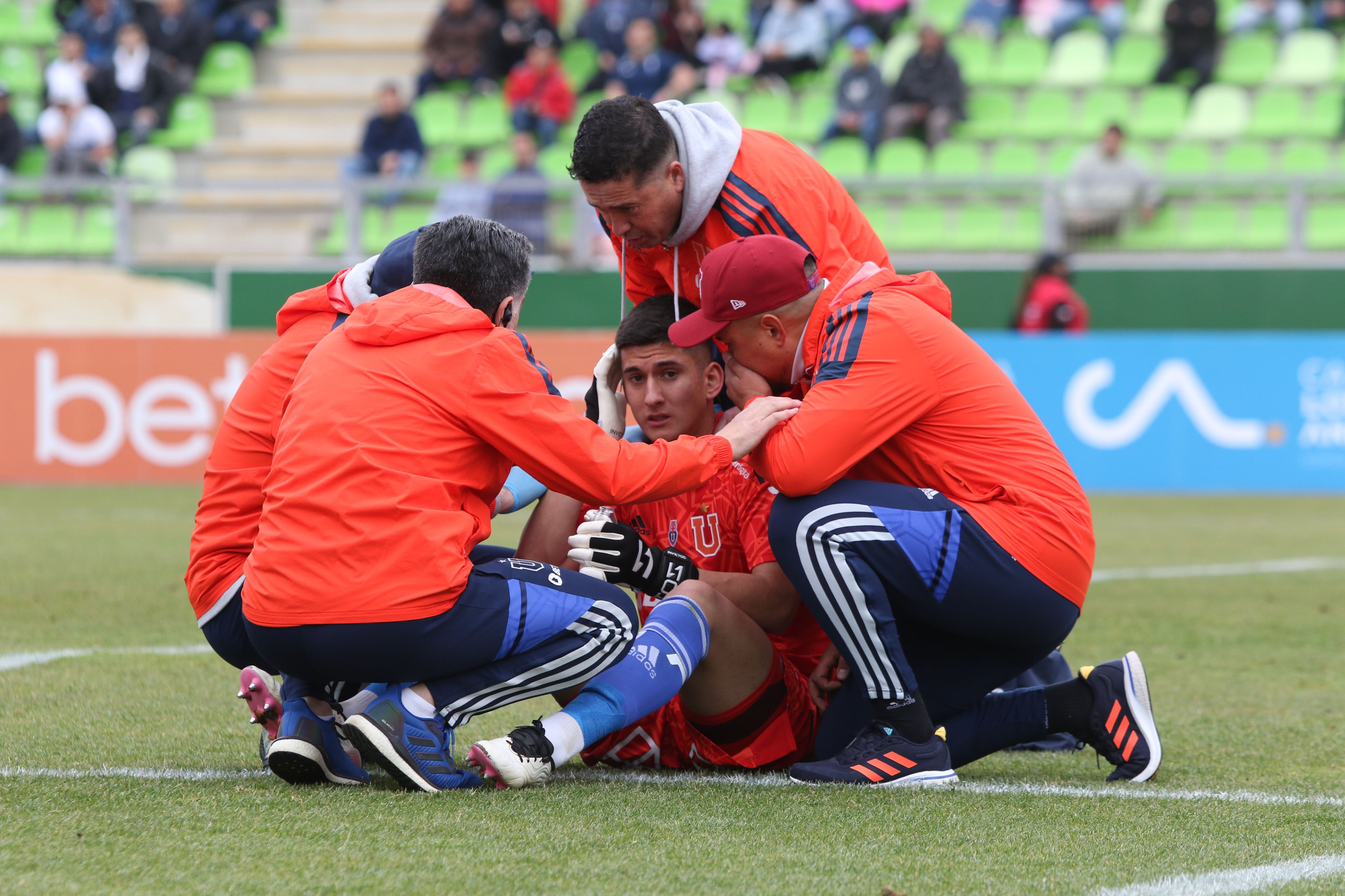 El plantel de Universidad de Chile quiere dedicarle un triunfo ante Audax Italiano, a su compañero herido.