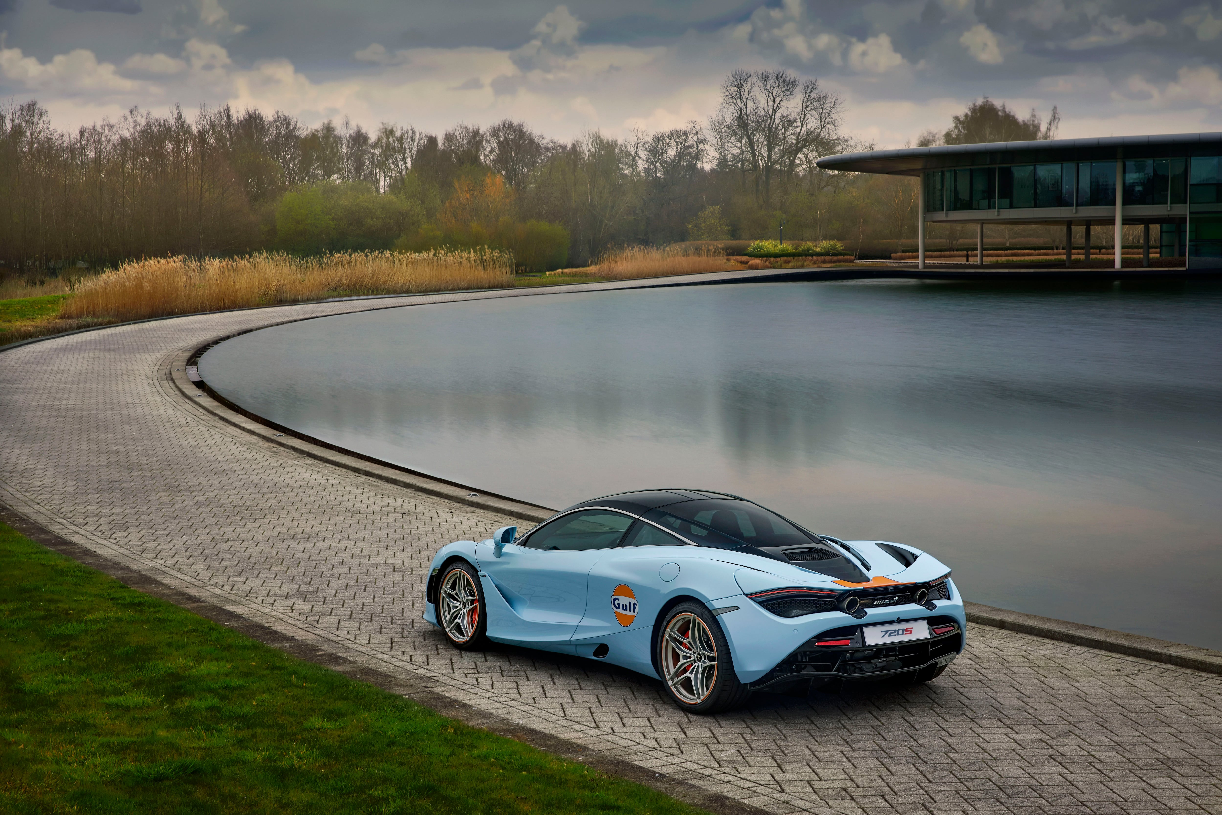 Gulf McLaren 720S