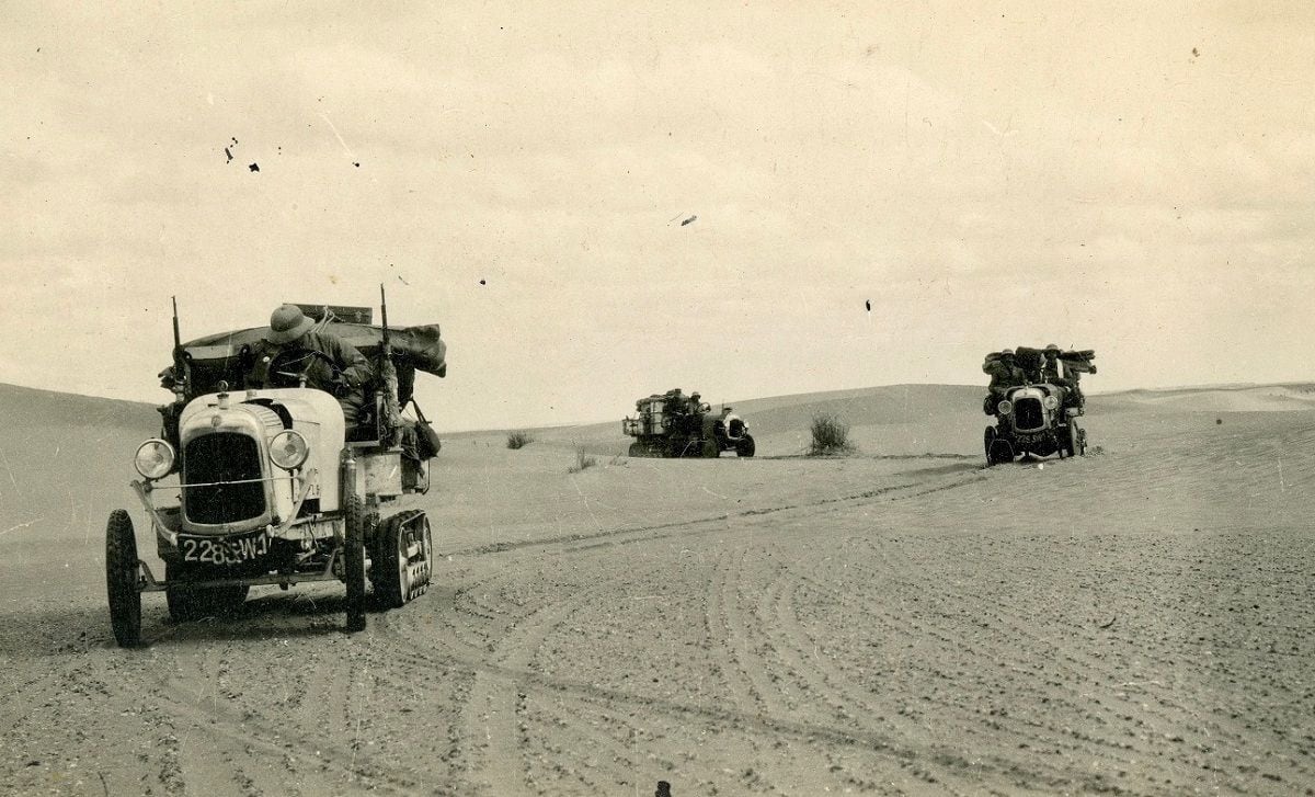 the-citron-convoy-crosses-the-sahara-in-1922_100735550_h - copia