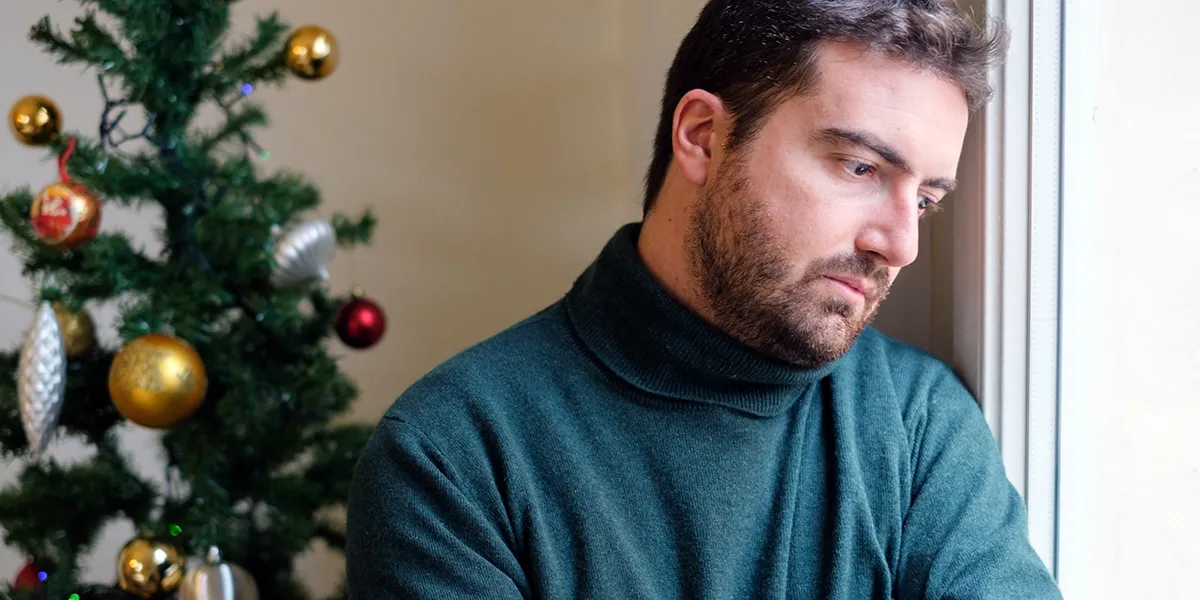 Triste en Navidad: cómo enfrentar la melancolía en Nochebuena