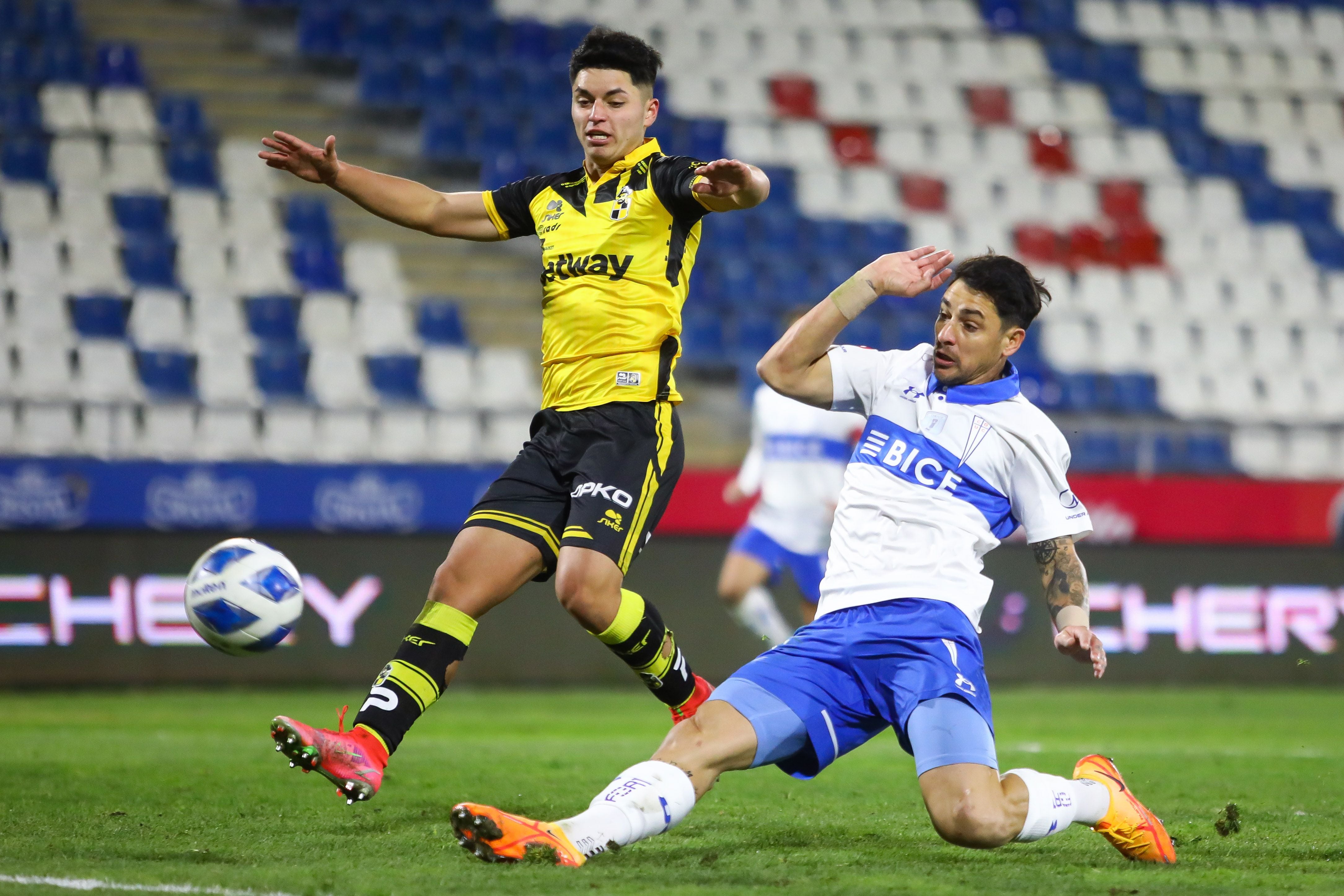 Universidad Catolica vs Coquimbo Unido