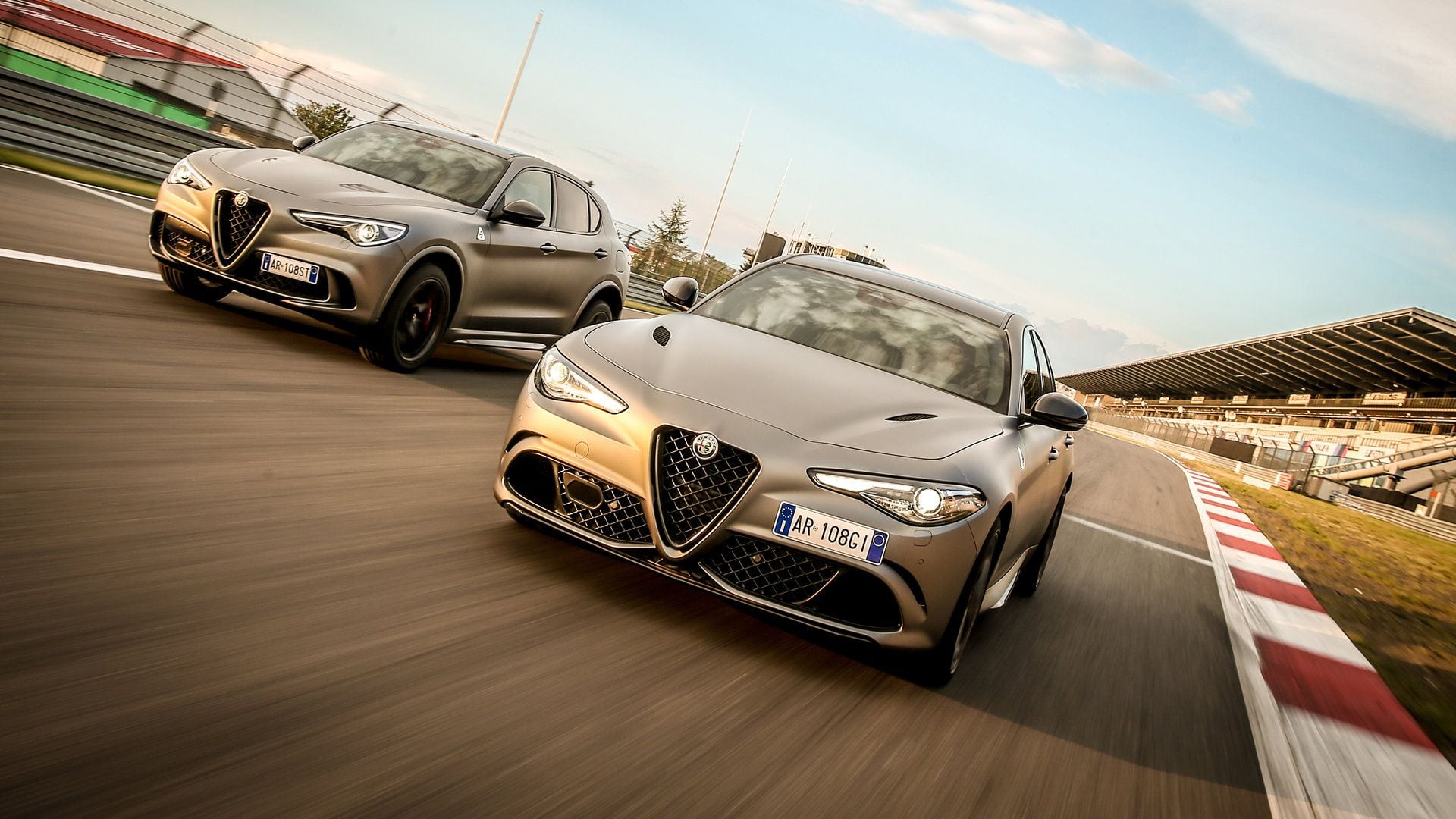 Alfa-Romeo-Stelvio-Giulia-Quadrifoglio-NRING