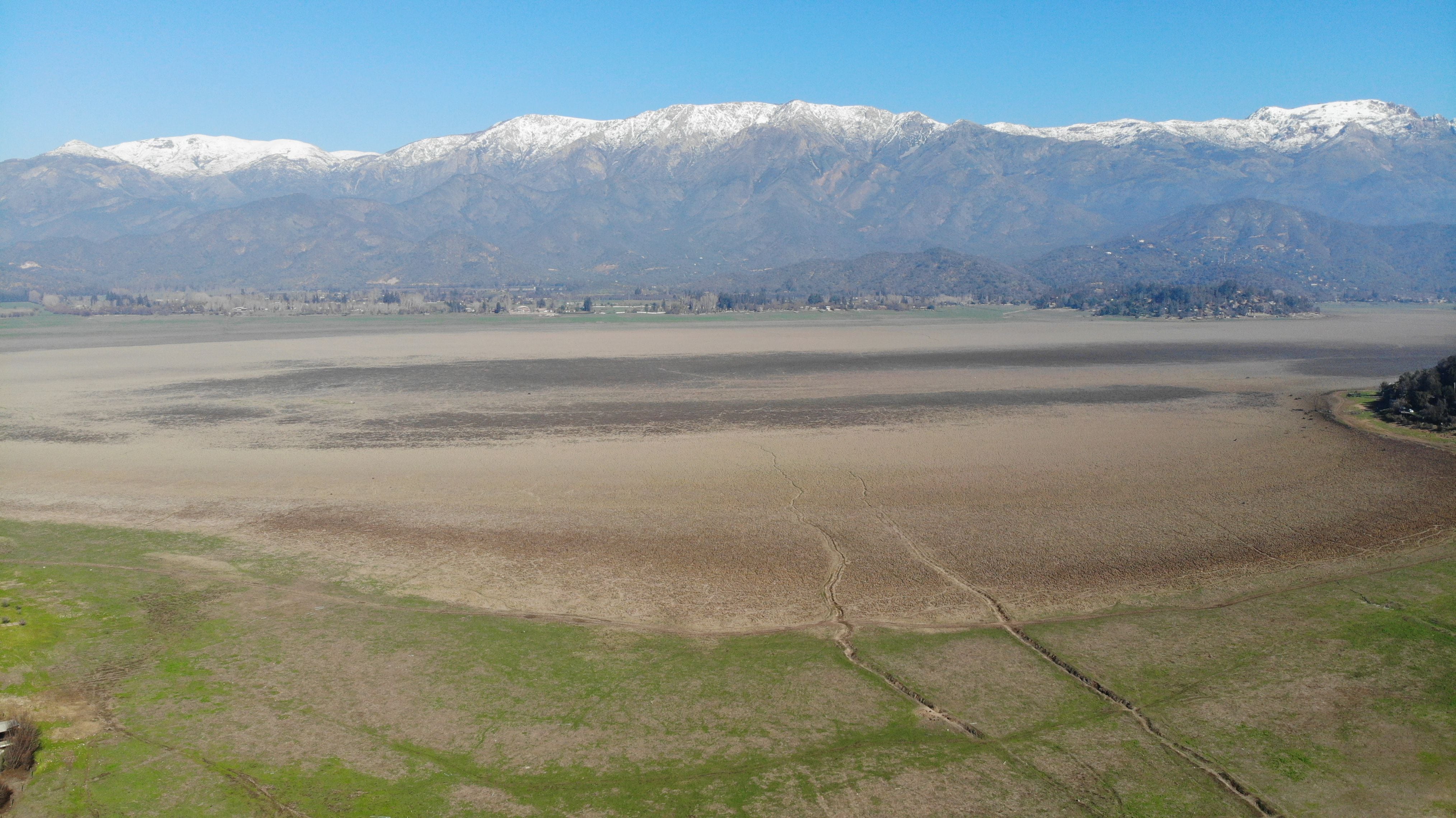 ¿El fin de la laguna de Aculeo? Últimas lluvias tienen cero impacto en su caudal