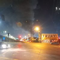 Incendio afecta a cinco locales del mercado Lo Valledor