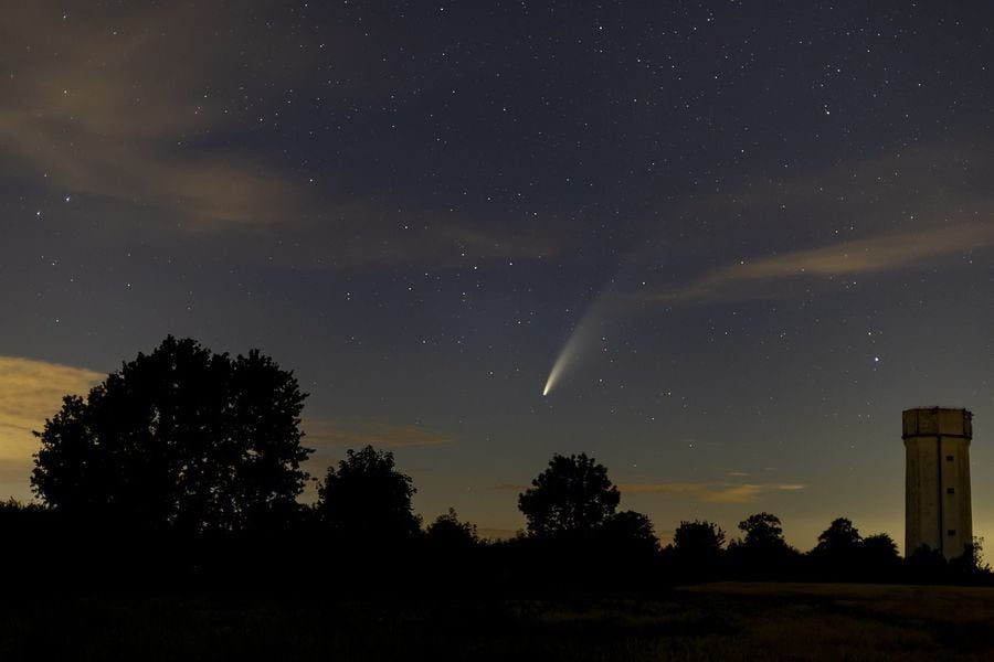 Milenario cometa C/2022 regresa a la Tierra tras 50 mil años: así podrá verse en Chile