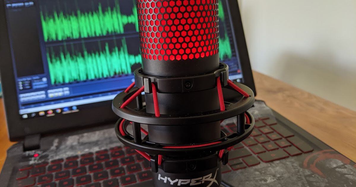 Este micrófono HyperX es lo mejor para streaming y podcasts