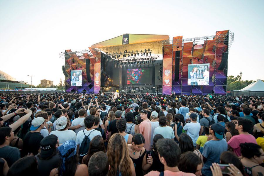 Lollapalooza en casa revisa los artistas y los horarios de las