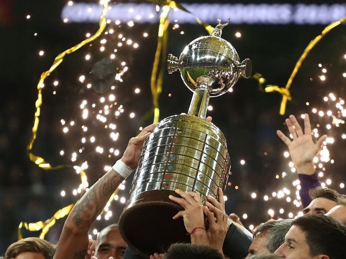 Copa-Libertadores-Fin-24462050.jpg