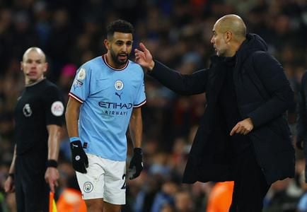 Riyadh Mahrez y Guardiola. Manchester City vs Tottenham