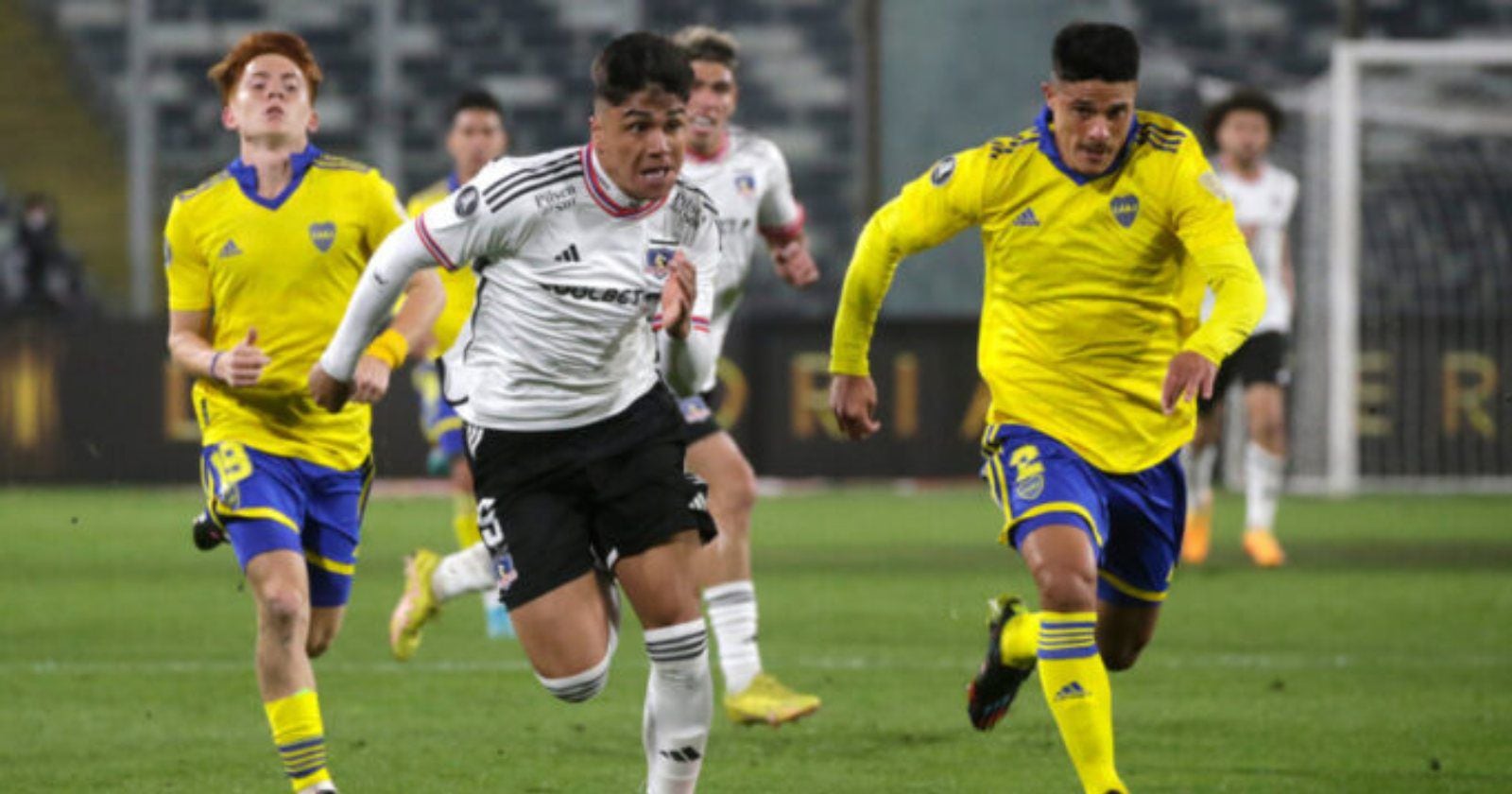 Damián Pizarro, ante Boca Juniors, en el Monumental.