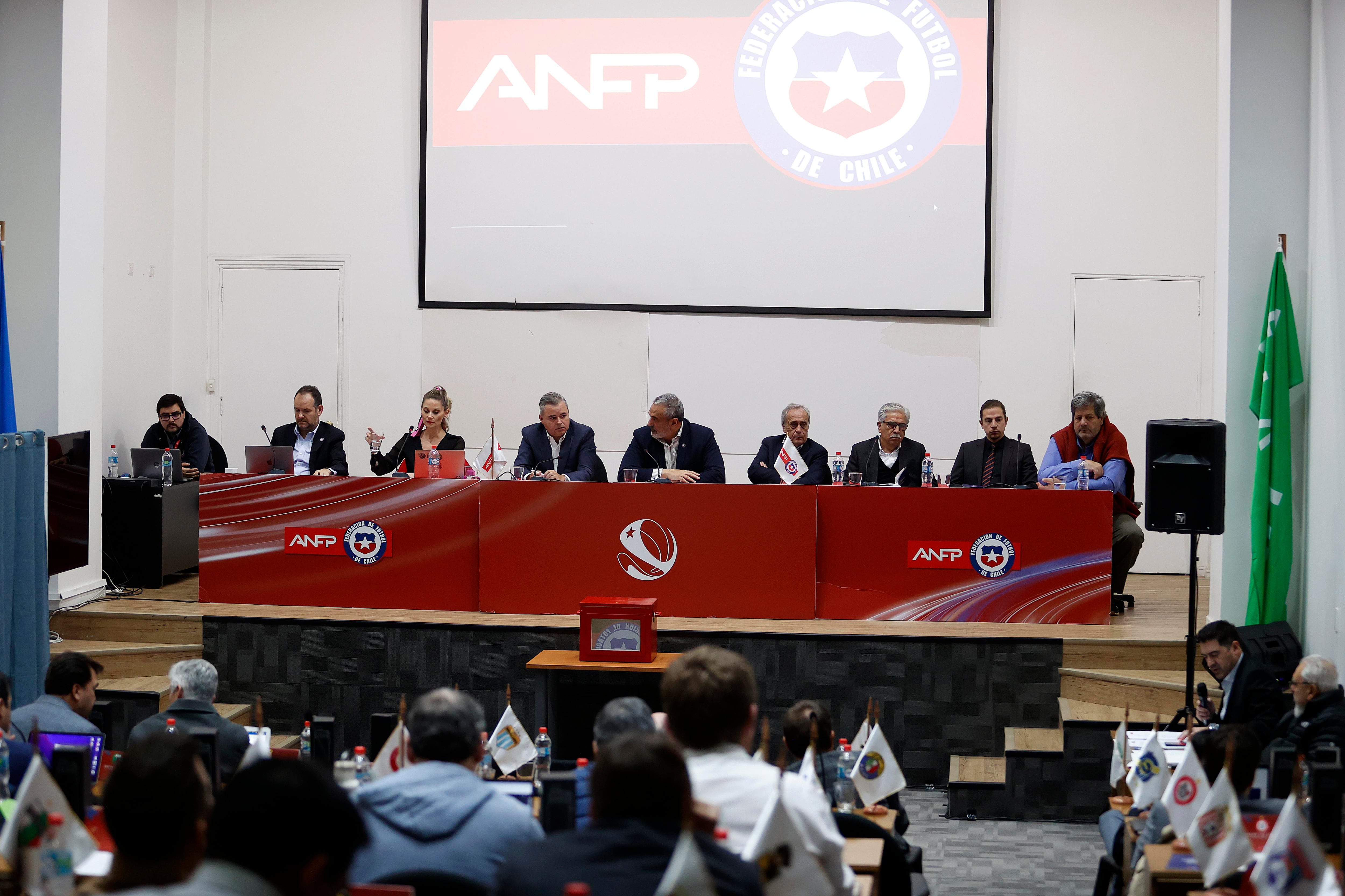 El directorio de la ANFP, en el Consejo de Presidentes