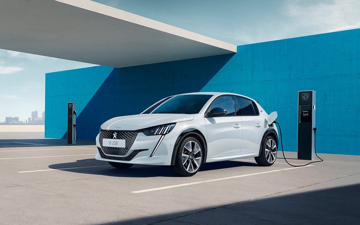 Hasta 400 kilómetros de autonomía para el nuevo Peugeot e-208