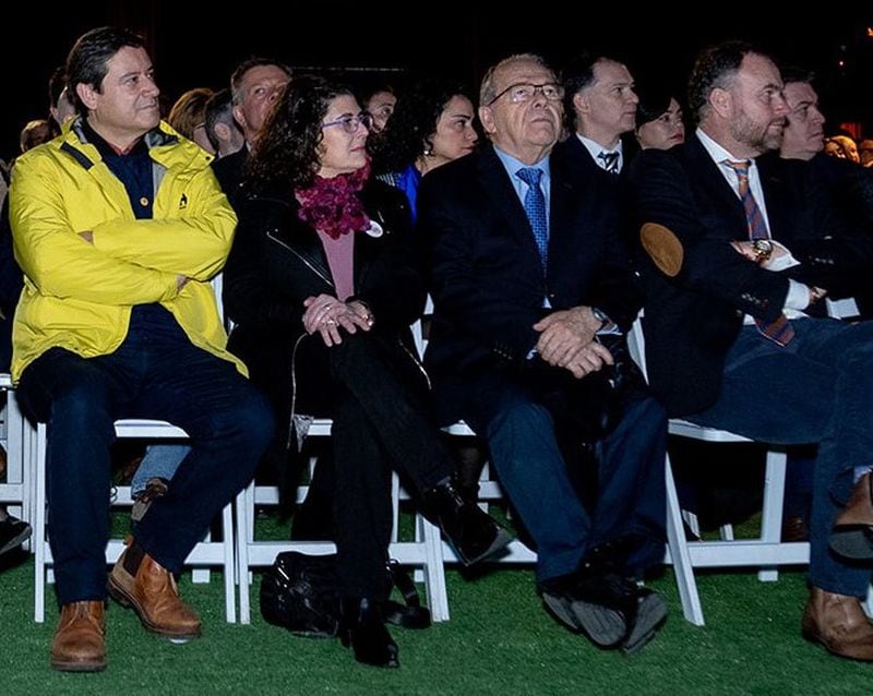 Patricio Rosas, Ana María Bravo, Bernardo Berger y Harry Jürgensen, todos diputados de la República.