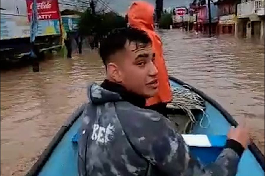 desborde del río mataquito inunda varias localidades en licantén la