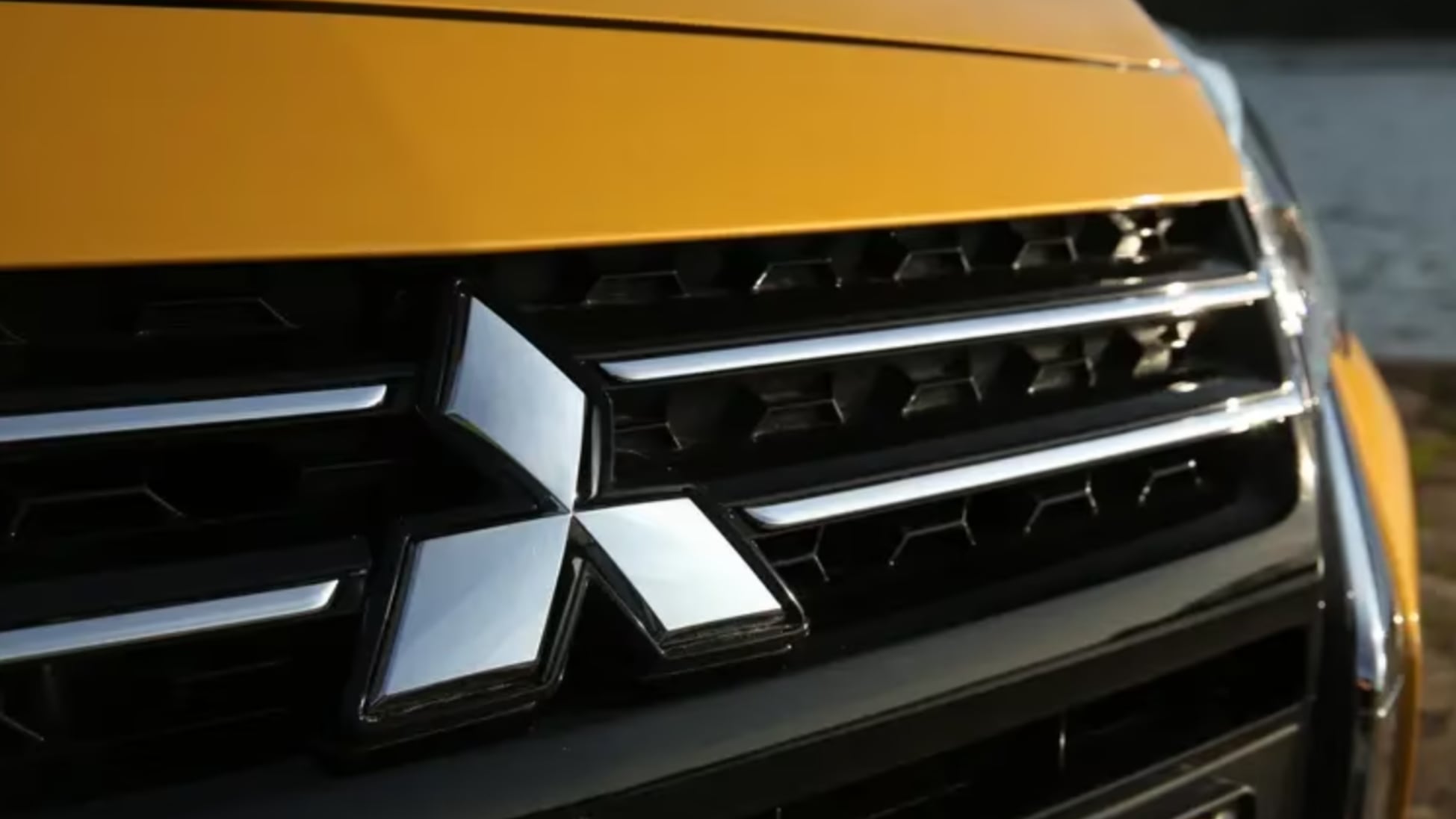 Mitsubishi logo