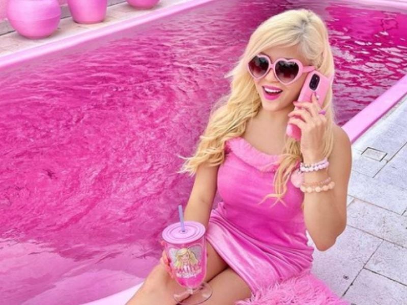 Influencer brasileña revoluciona las redes con su hogar al estilo de Barbie