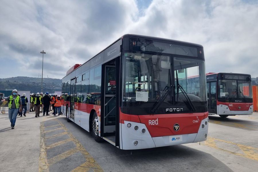 Conoce las 10 marcas de buses más vendidas en Chile - La Tercera