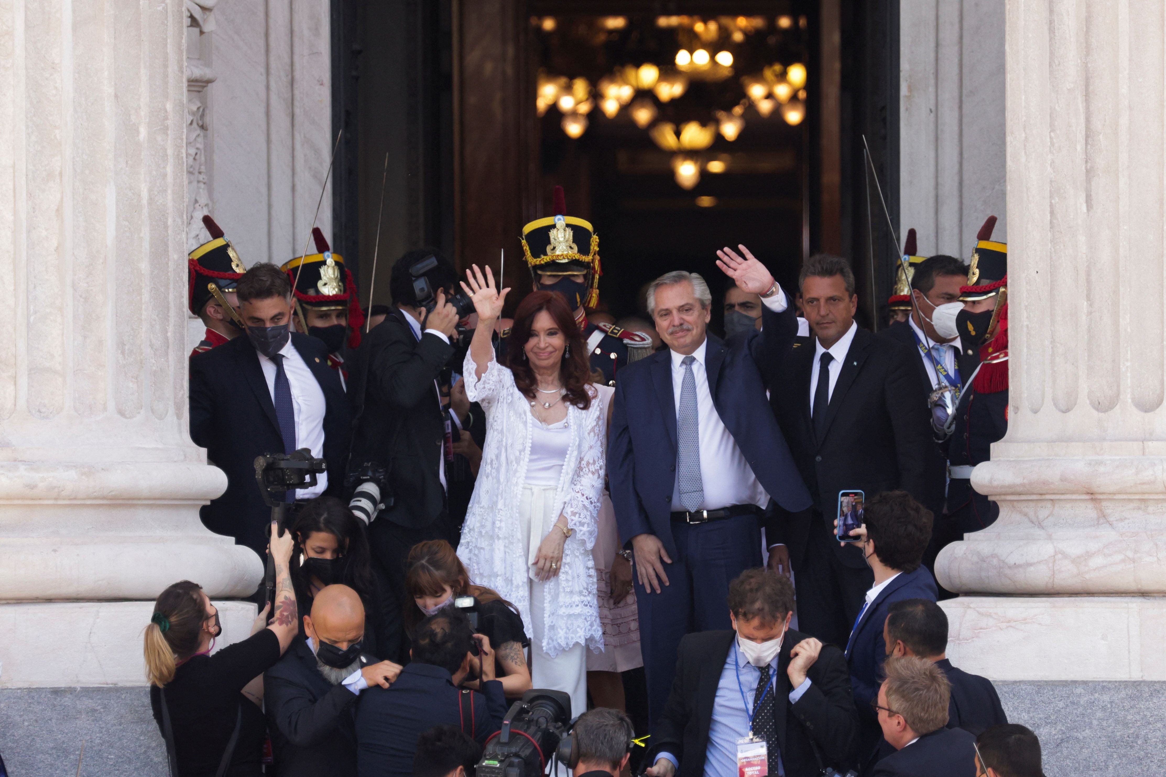 Argentina's President Fernandez addresses the parliament in Buenos Aires