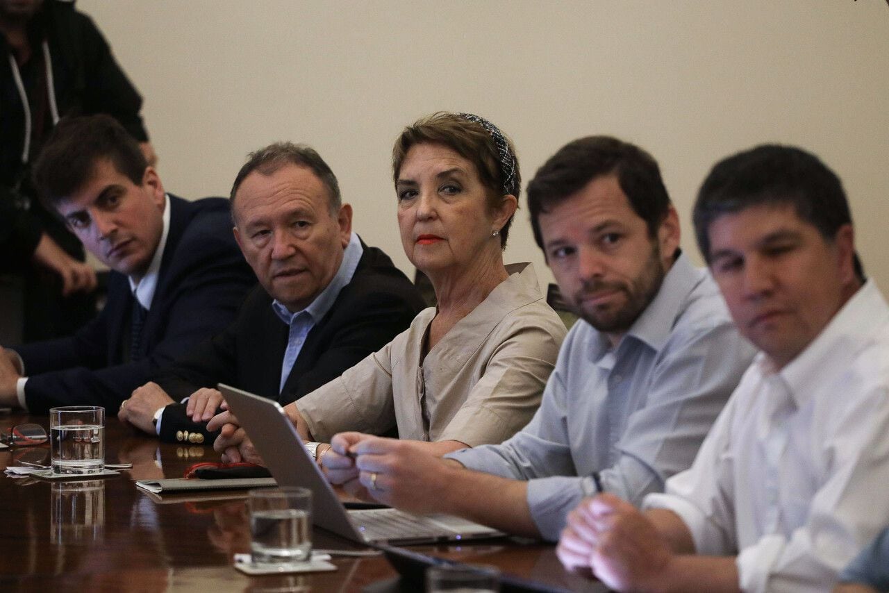 Gobierno reunión