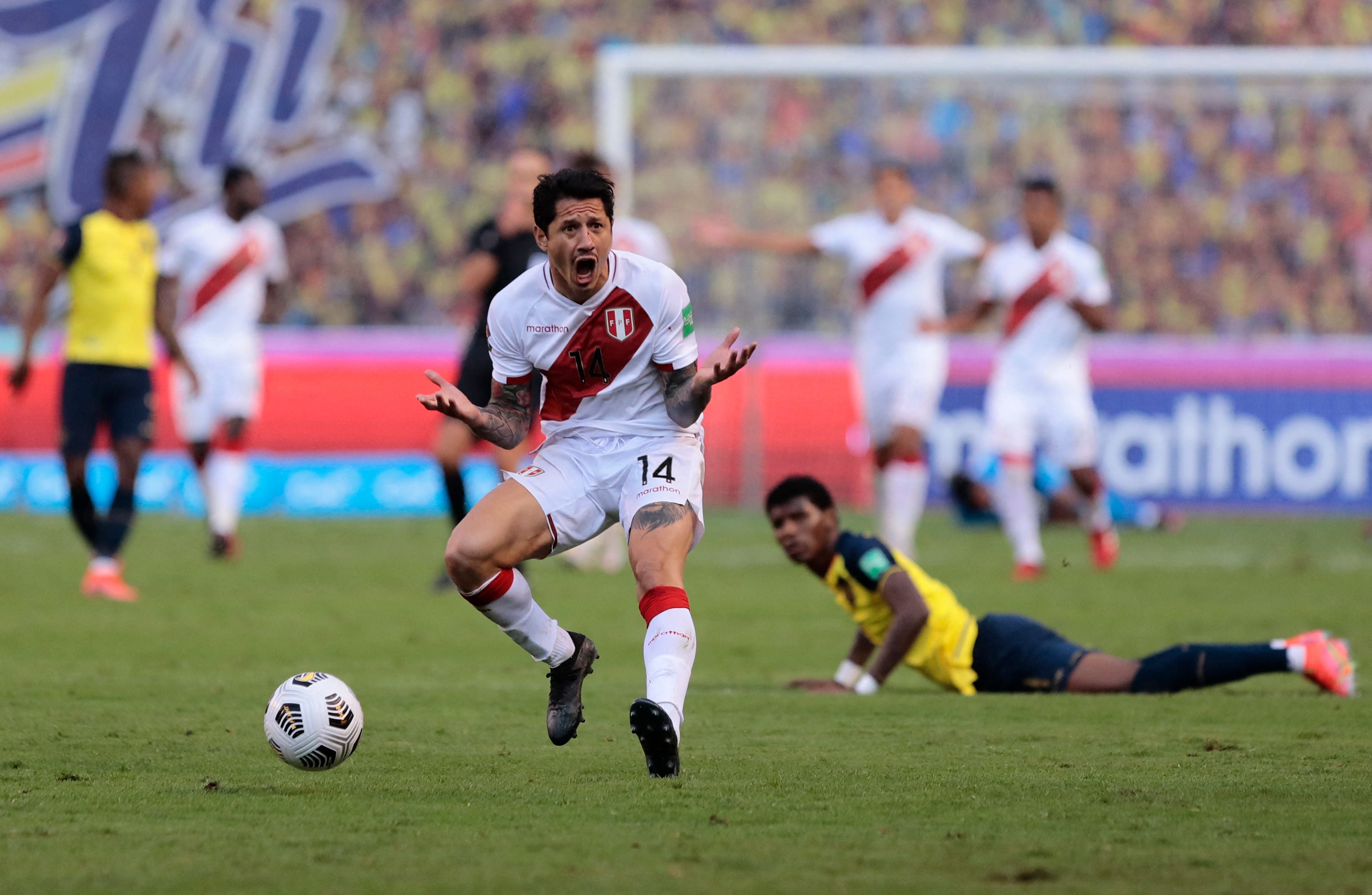 Gianluca Lapadula, seleccionado peruano.