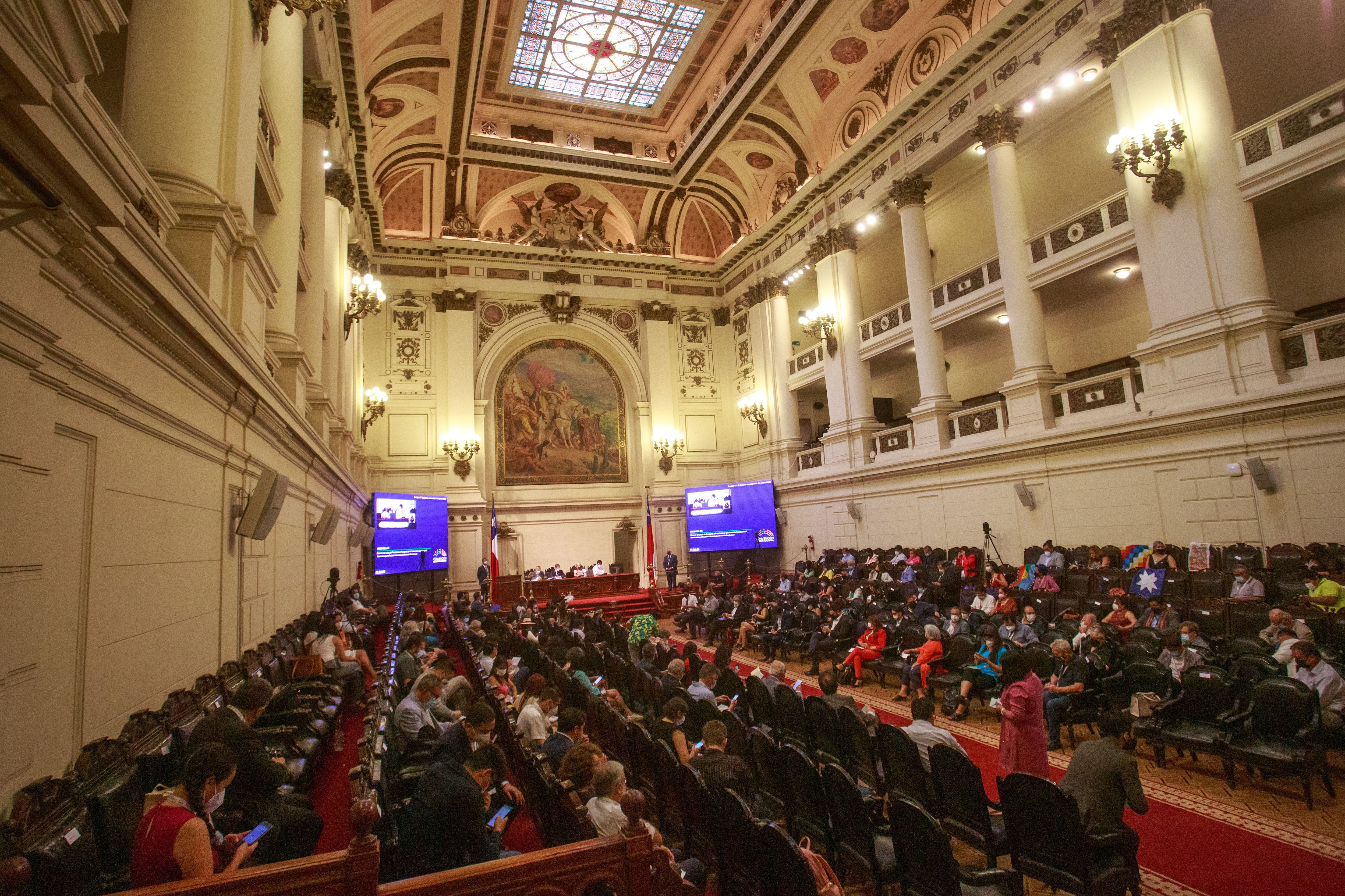 CONVENCIÓN CONSTITUCIONAL: 04 de Enero