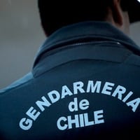 Funcionario de Gendarmería queda en prisión preventiva tras intentar ingresar cocaína en cárcel de Angol