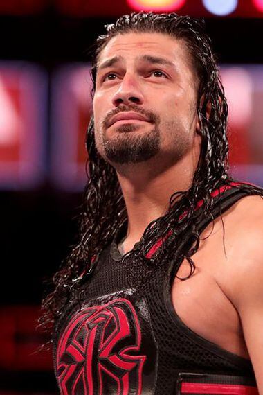 Etiqueta: ROMAN REIGNS - La Tercera