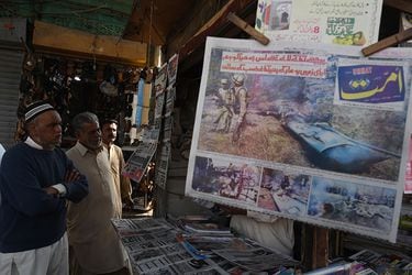 residentes-pakistani-leen-diario-ataque-india