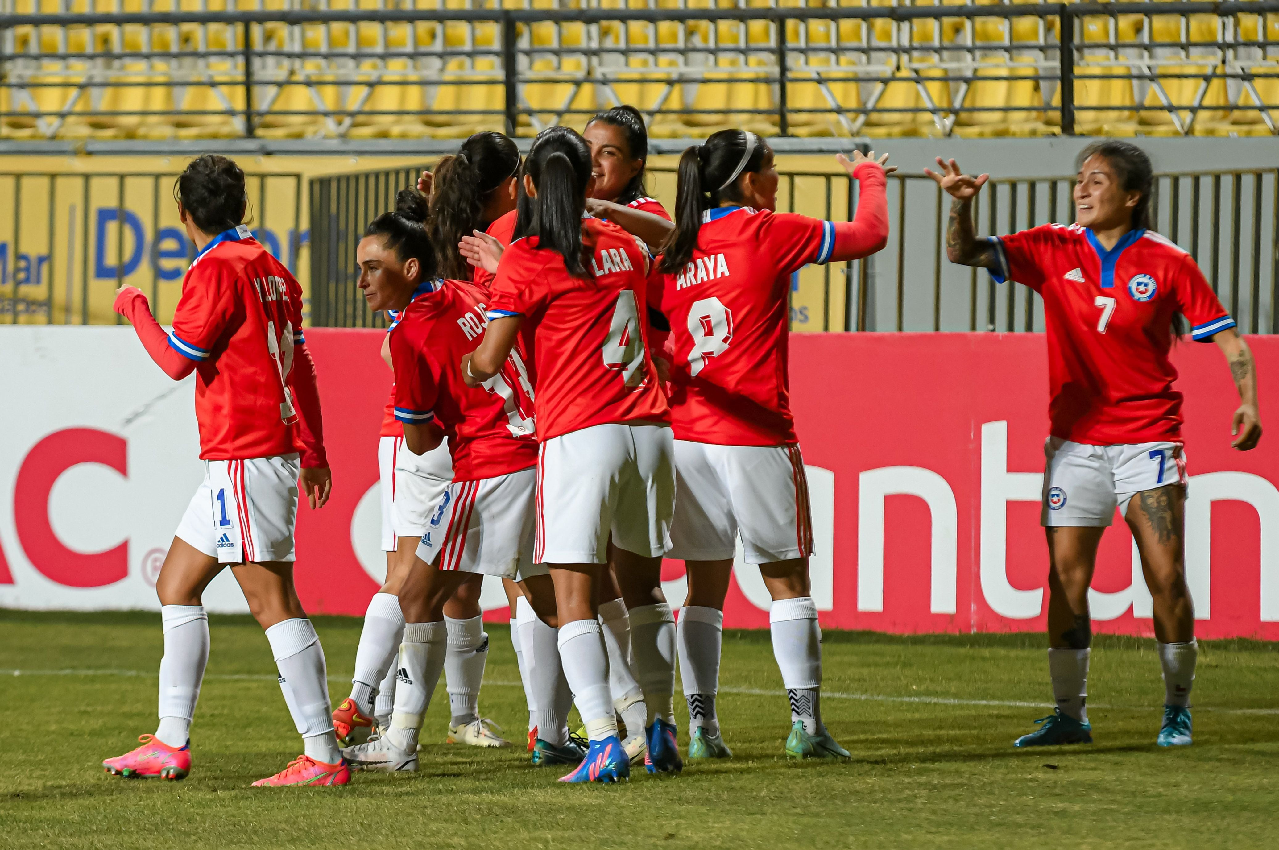 Fútbol femenino Chile vs Ecuador