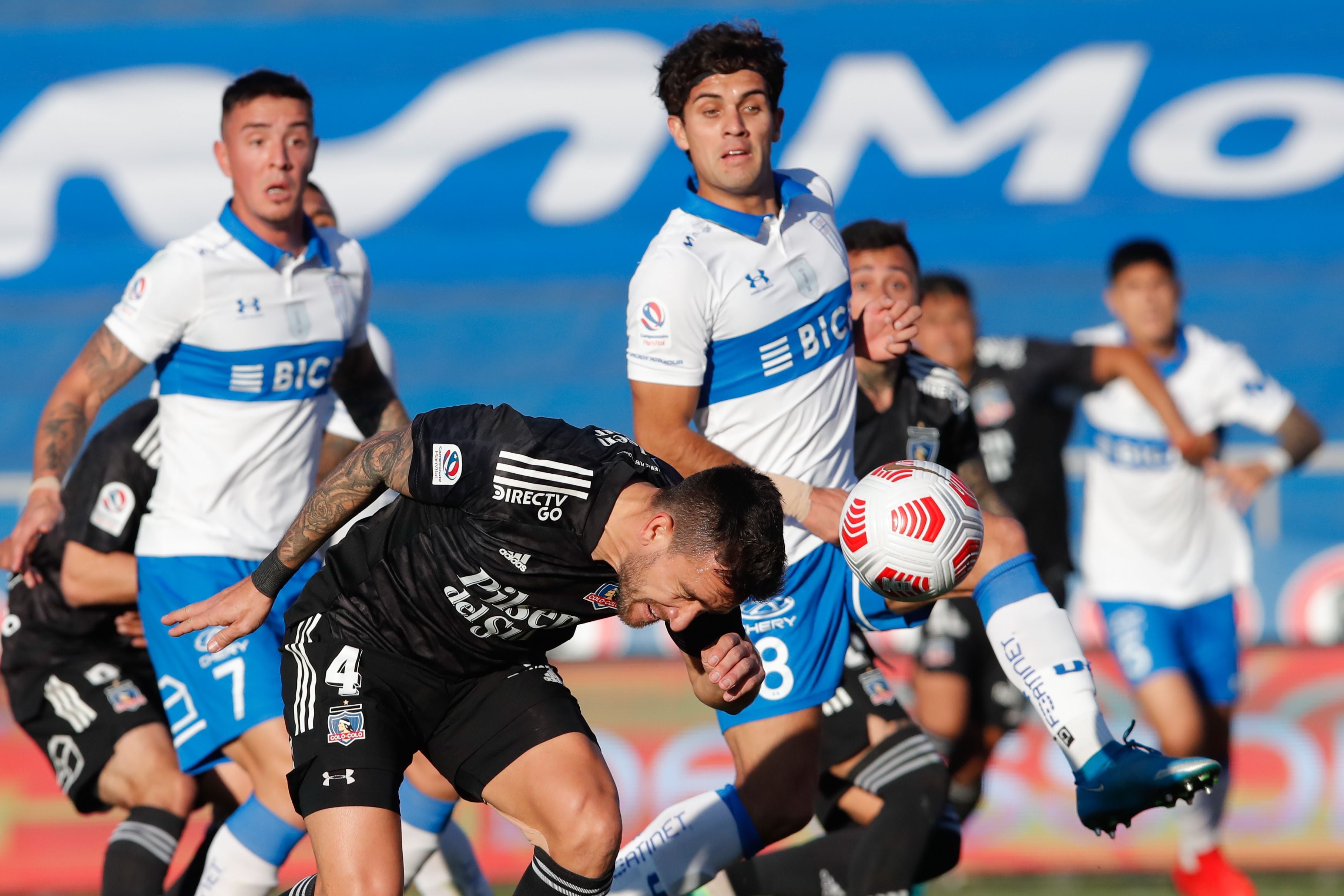 La rivalidad entre la UC y Colo Colo ha crecido en los últimos tiempos.