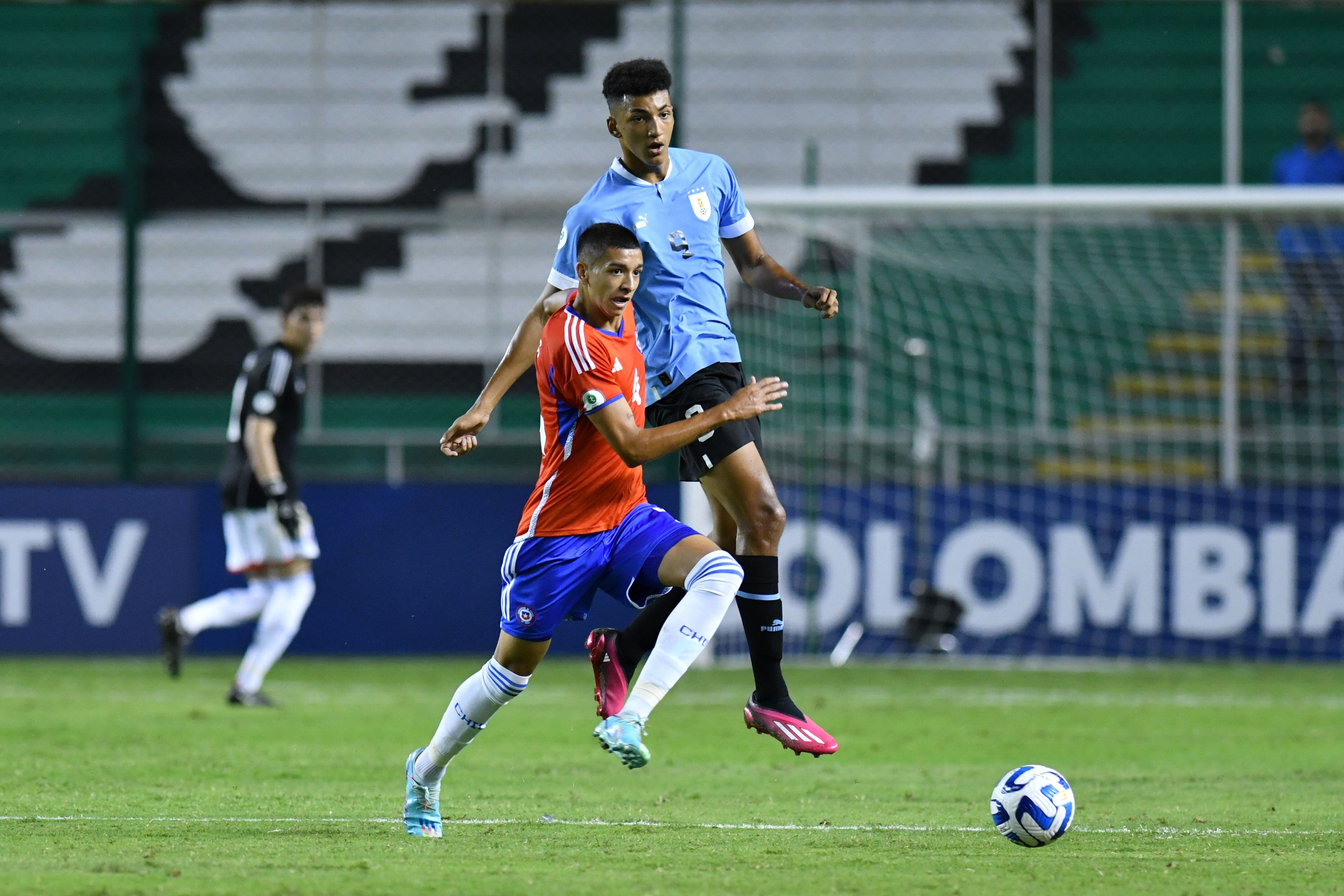 Chile no pudo frente a Uruguay en el Sudamericano Sub 20.