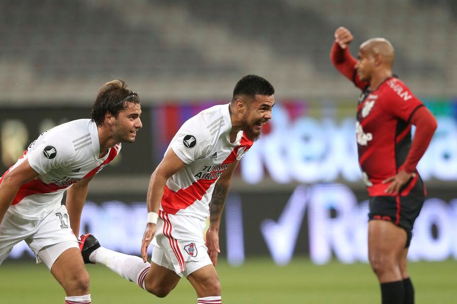 Paulo Díaz le da vida a River en la Copa Libertadores - La Tercera