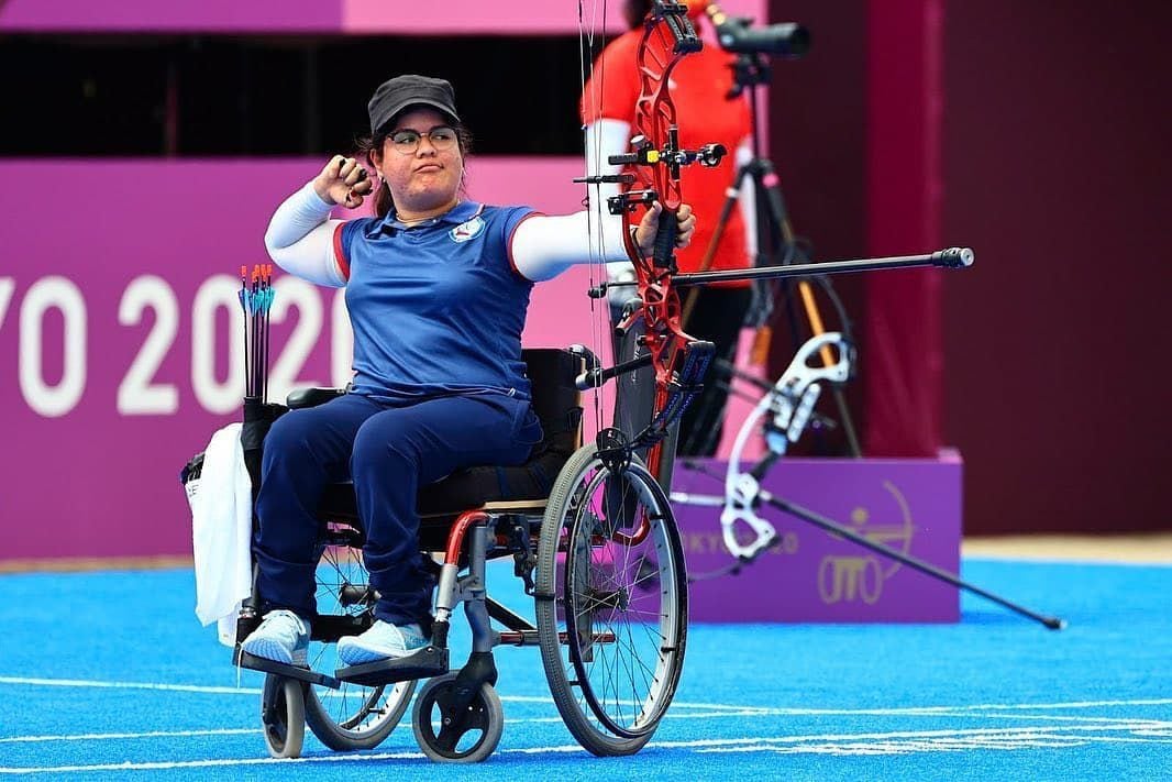 Con solo 19 años, Mariana Zúñiga ganó la medalla de plata en tiro con arco.