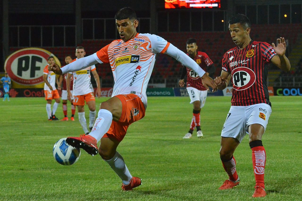 David Escalante, en el duelo entre Cobreloa y Rangers