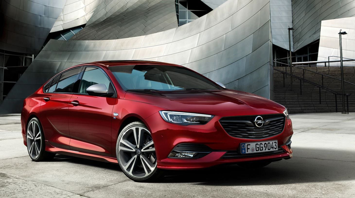 Opel-Insignia.jpg