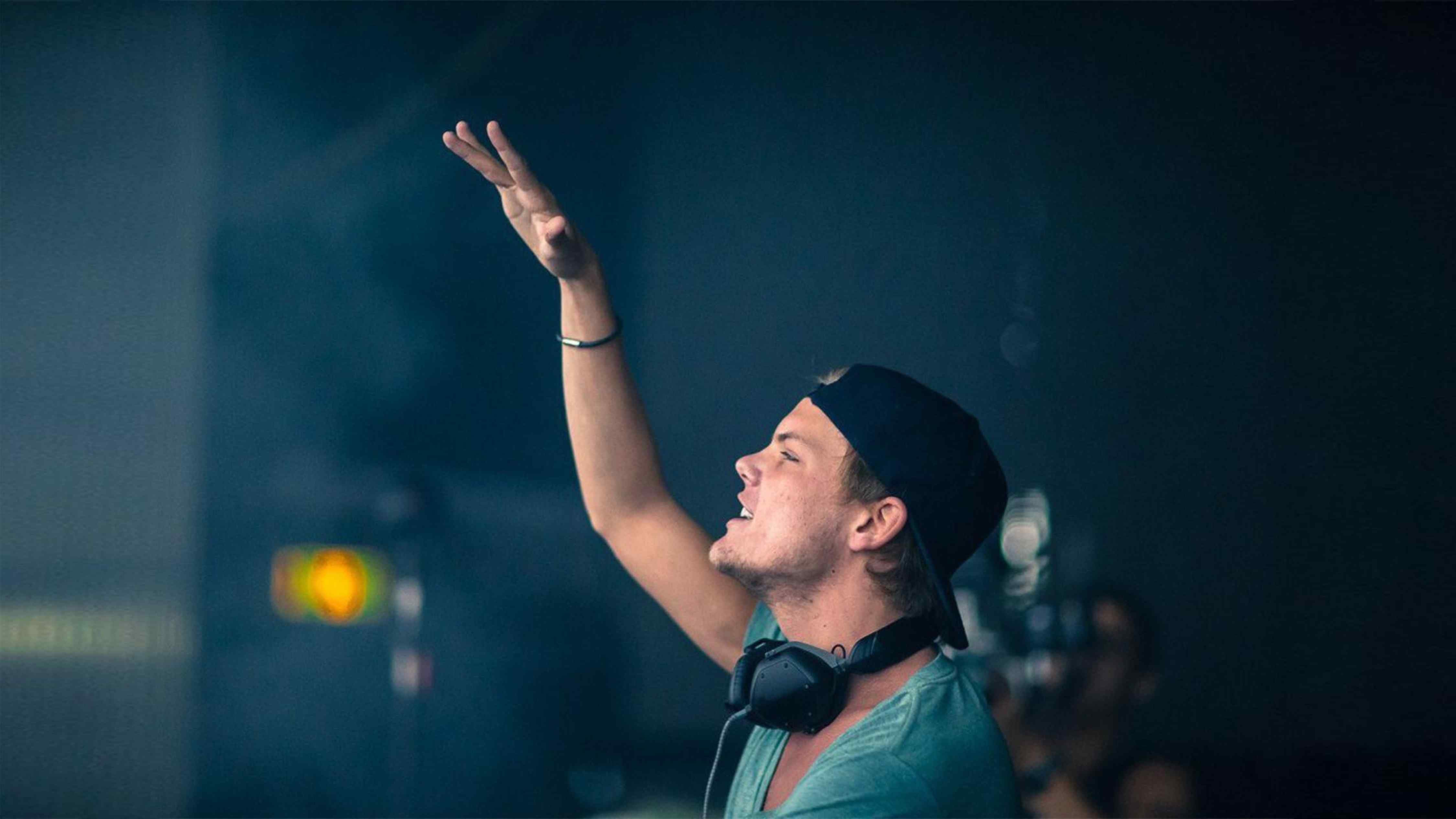 01-dj-avicii-in-sri-panwa-phuket-resort1