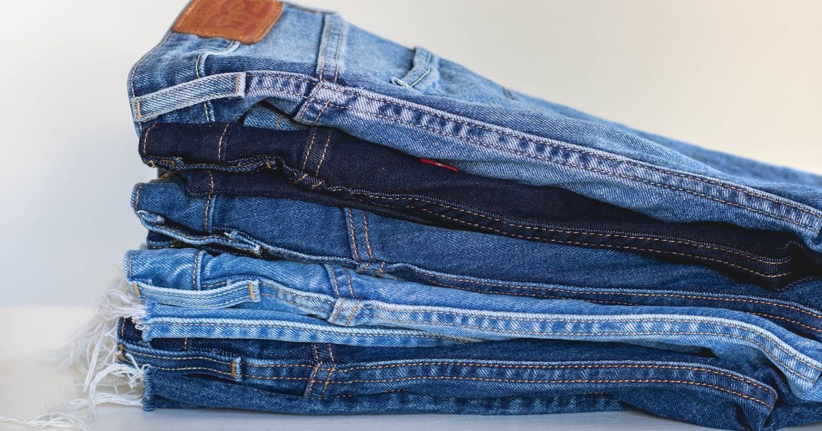 Skinny jeans y pantalones anchos: ¿A quienes le quedan mejor?