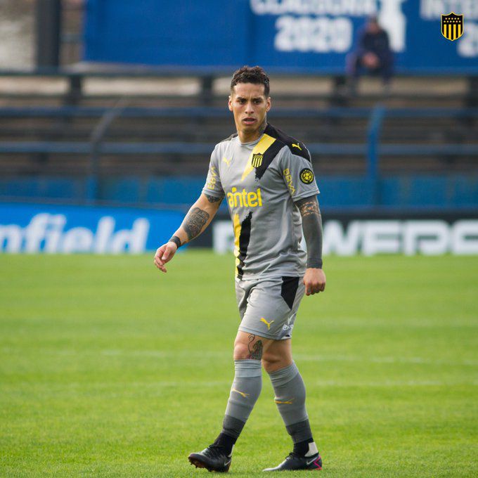 Jesús Trindade es prioridad para el técnico de Universidad de Chile, Diego López. de cara al segundo semestre.